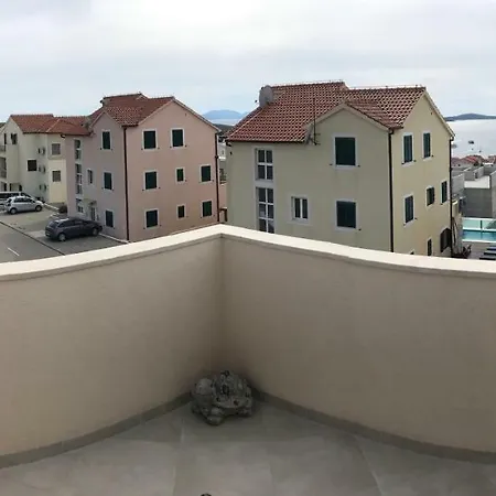 Hvar Felix *
