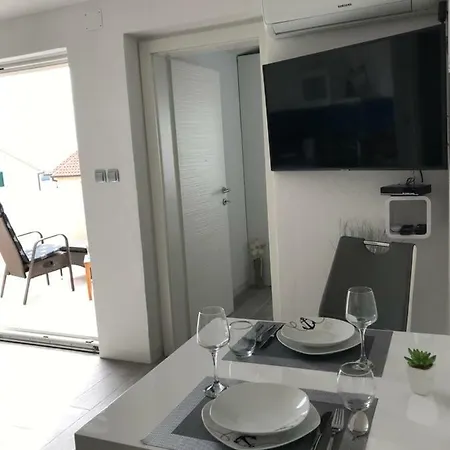 Hvar Felix * Hvar Town