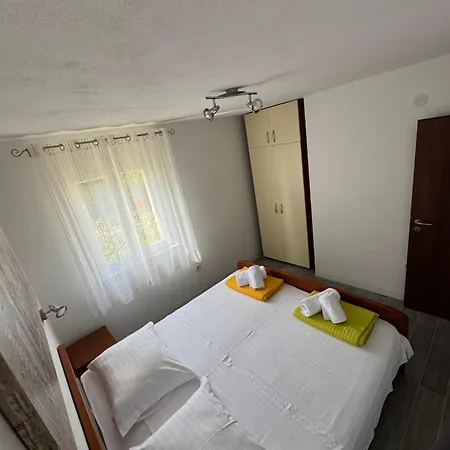 Hvar Felix アパート *