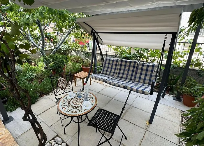 Hvar Apartments Felix *