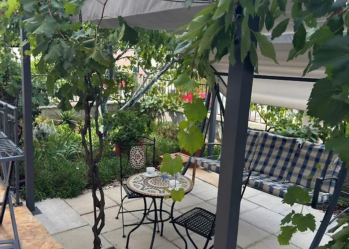 Hvar Apartments Felix *